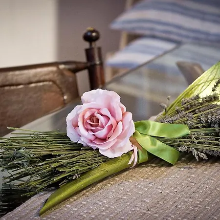 La Cuntana فندق مبيت وإفطار بوتنزا