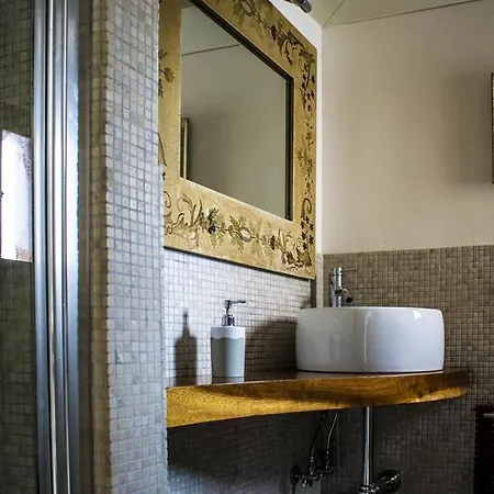 فندق مبيت وإفطار La Cuntana 3*